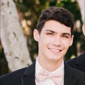 Meet your Posher, Aaron